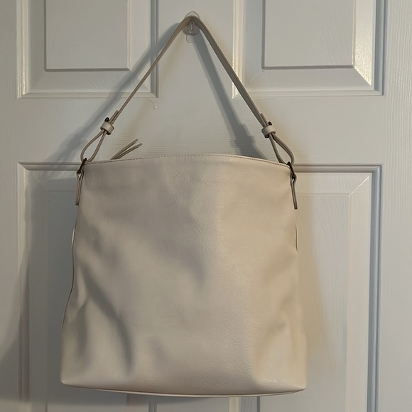 Universal Thread Shoulder Bag - Picture 3 of 6